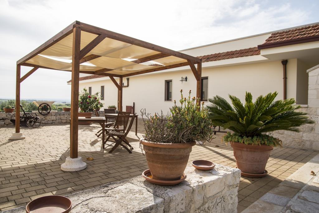 Masseria Gravelle Turi Eksteriør bilde